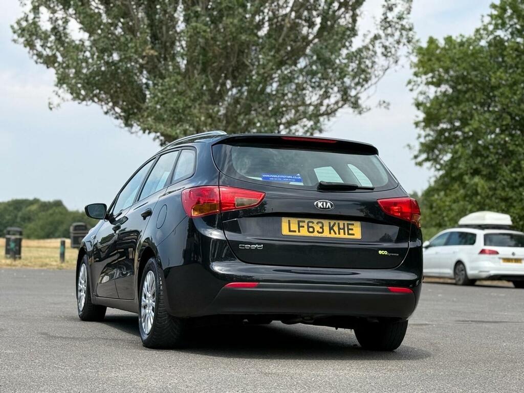 Kia Ceed 1.4 Crdi Ecodynamics 1 Sportswagon Euro 5 Ss Black #4