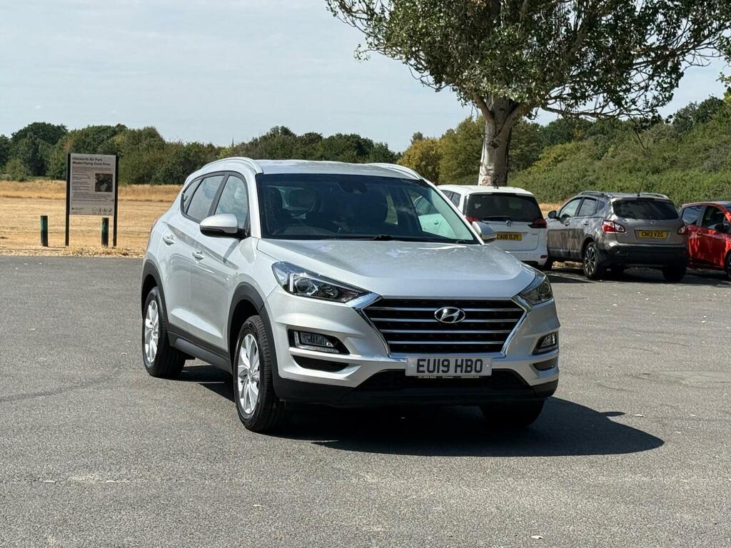 Hyundai Tucson Suv 1.6 Gdi Se Nav Euro 6 Ss 201919 EU19HBO Silver #4