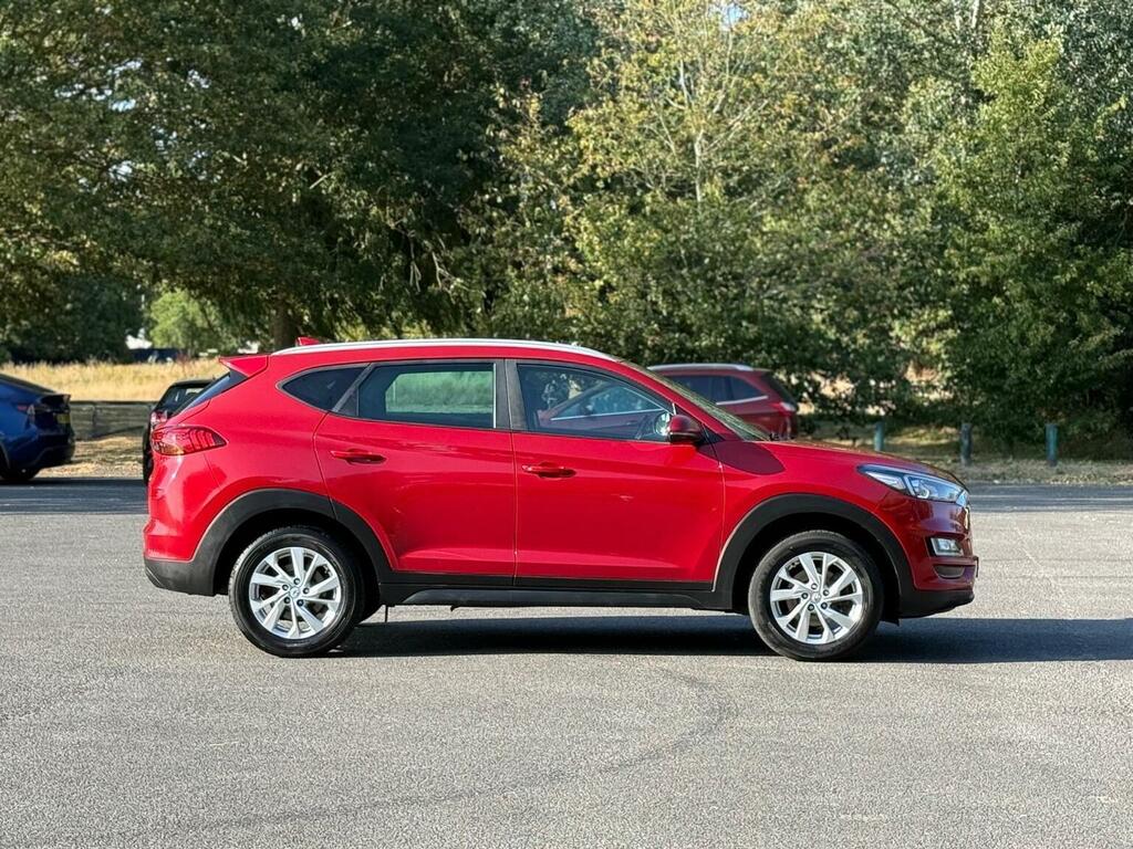 Hyundai Tucson Suv 1.6 Gdi Se Nav Euro 6 Ss 201868 FL68WUC Red #6