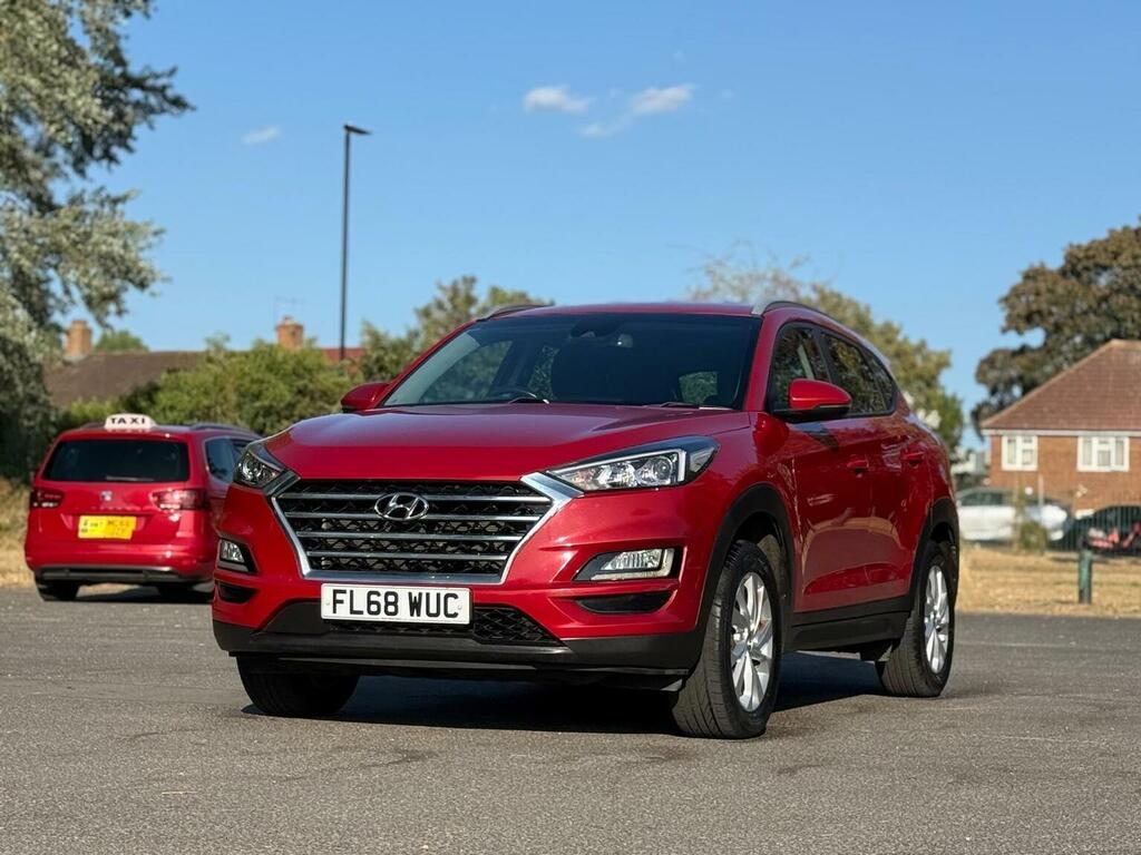 Hyundai Tucson Suv 1.6 Gdi Se Nav Euro 6 Ss 201868 FL68WUC Red #4
