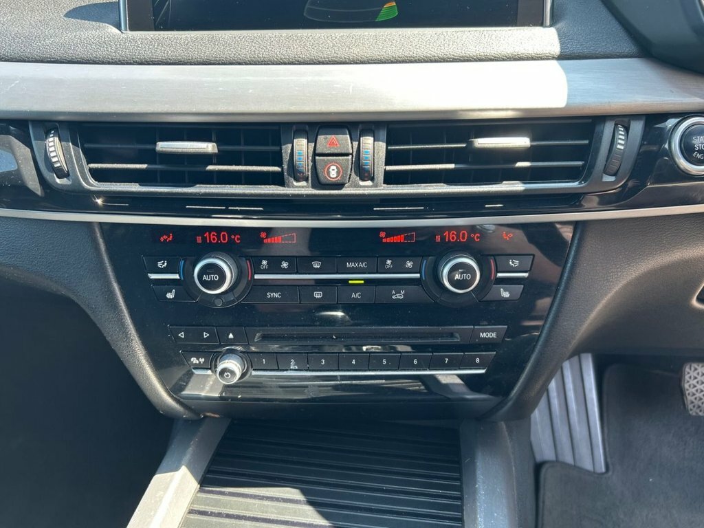 BMW X5 X5 M50d White #49