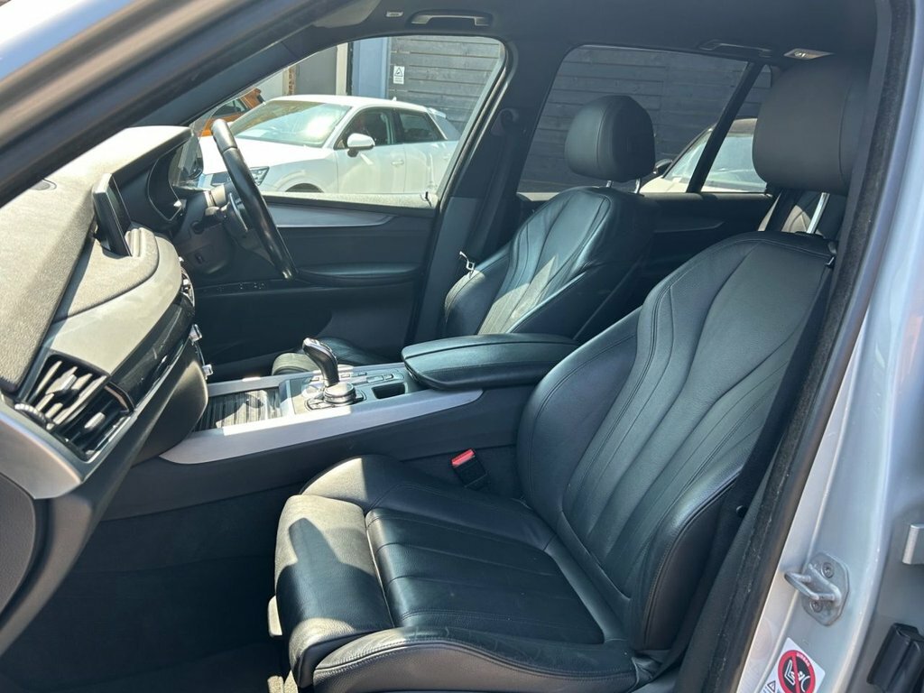 BMW X5 X5 M50d White #26