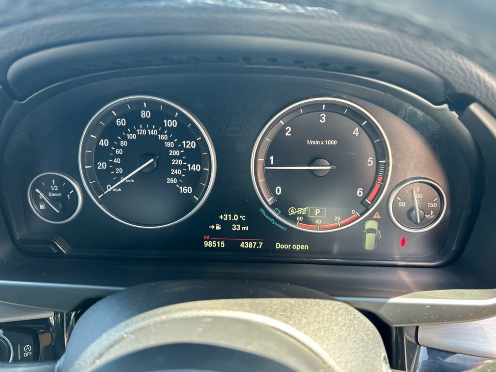 BMW X5 X5 M50d White #24