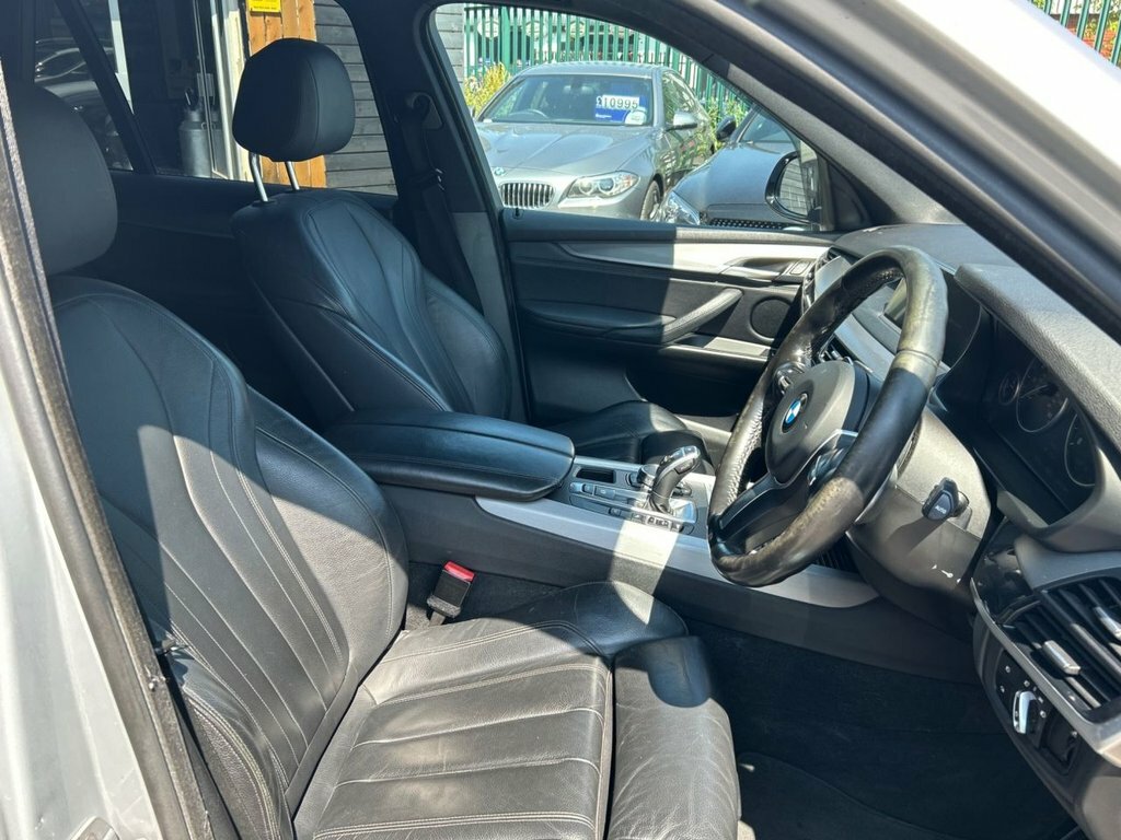 BMW X5 X5 M50d White #29
