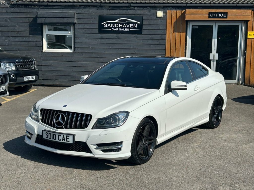 Mercedes-Benz C Class 2.1L Amg Sport Edition White #4