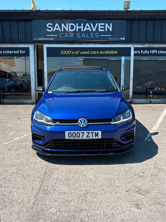 Volkswagen Golf Hatchback AV69OUL Blue #2