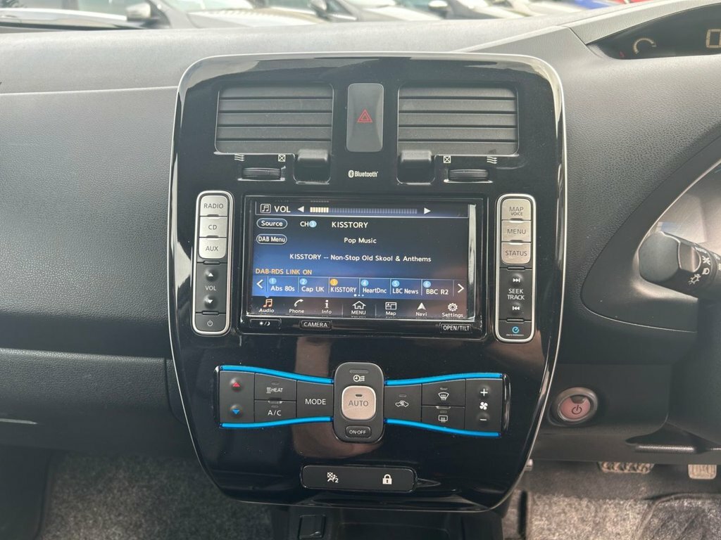 Nissan Leaf Acenta White #35