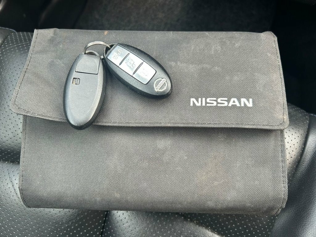 Nissan Leaf Acenta White #47