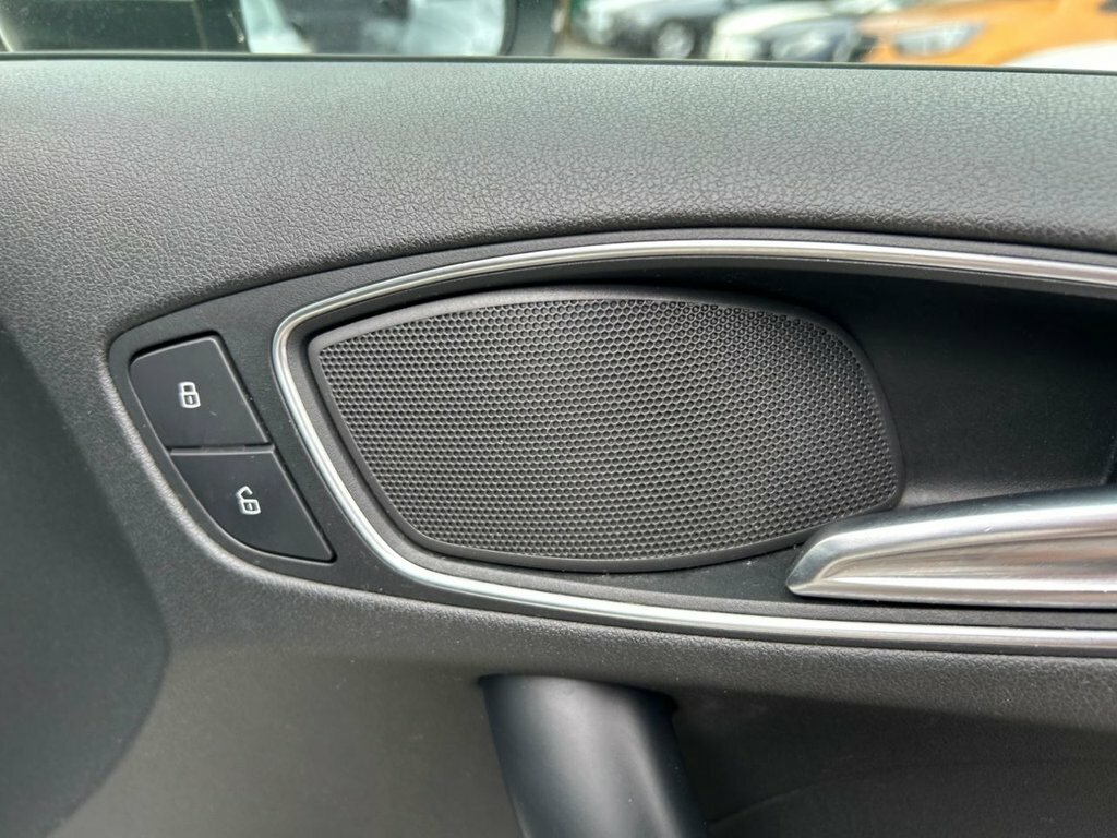 Audi A1 1.4 Tfsi S Line 122 Bhp Black #21