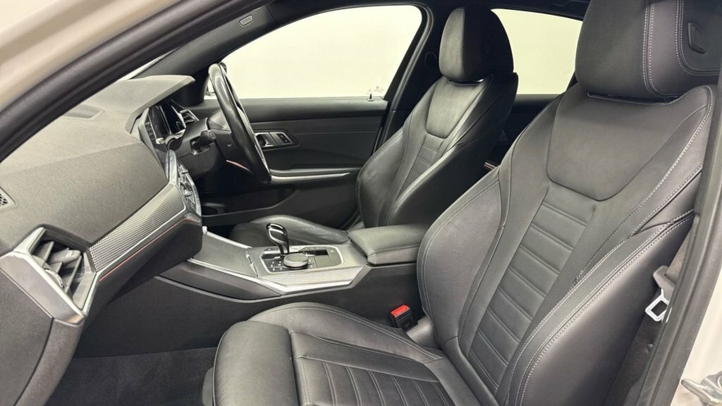 BMW 3 Series 2L M Sport VA21NTU White #5