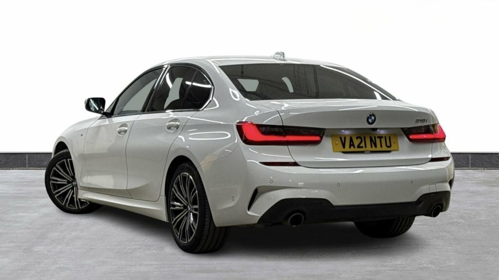 BMW 3 Series 2L M Sport VA21NTU White #2
