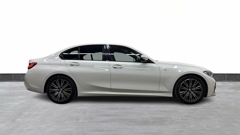 BMW 3 Series 2L M Sport VA21NTU White #3