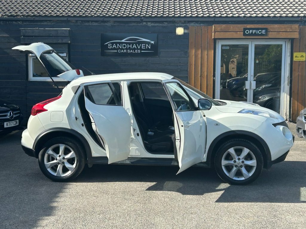 Nissan Juke Shiro White #8