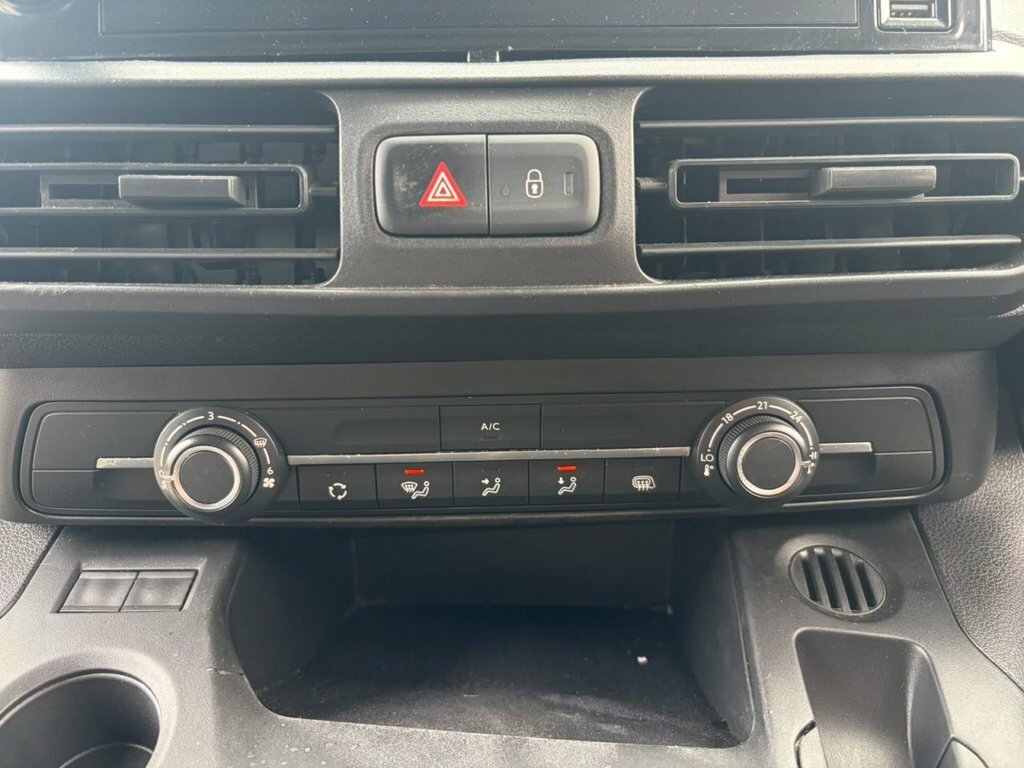Vauxhall Combo 2300 1.5 Turbo D 100Ps H1 Sportive Van White #38