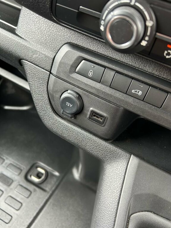Toyota PROACE 75Kwh Icon Medium Panel Van Mwb 6Dr 7Kw Obc White #35