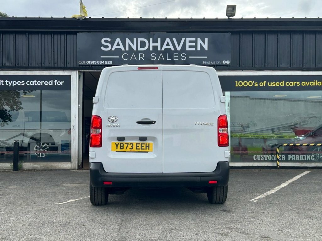 Toyota PROACE 75Kwh Icon Medium Panel Van Mwb 6Dr 7Kw Obc White #7