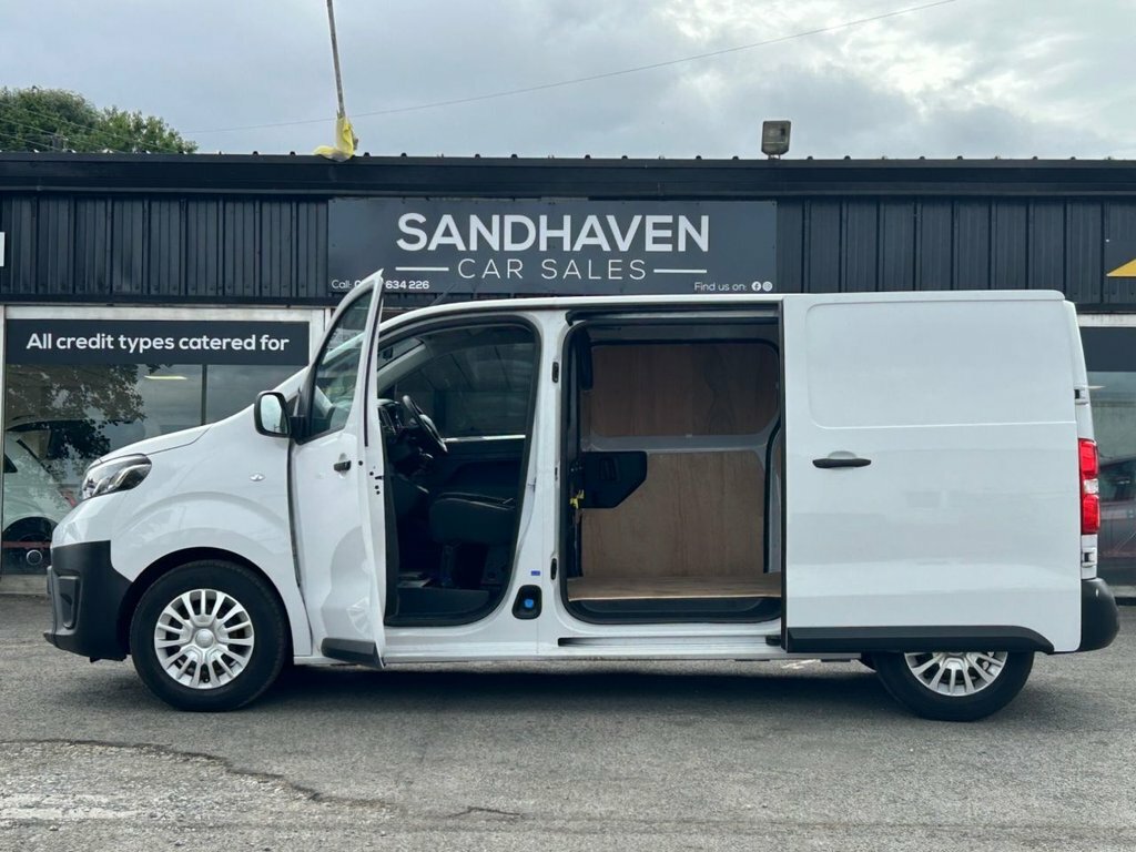 Toyota PROACE 75Kwh Icon Medium Panel Van Mwb 6Dr 7Kw Obc White #12