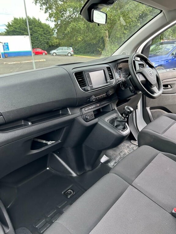 Toyota PROACE 75Kwh Icon Medium Panel Van Mwb 6Dr 7Kw Obc White #23