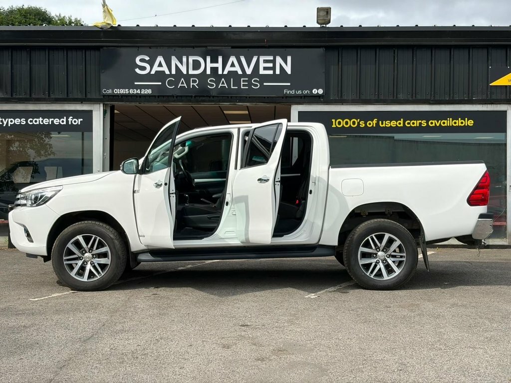 Toyota HILUX Active 2.4 D-4d Dcab Grey #12