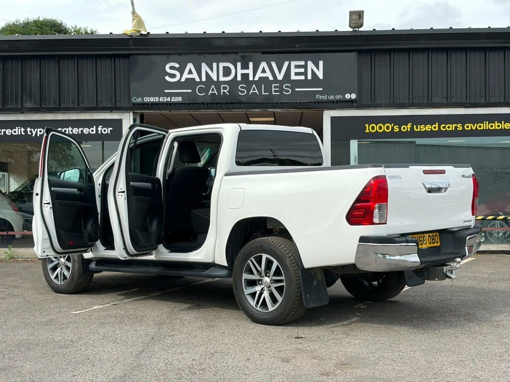 Toyota HILUX Active 2.4 D-4d Dcab Grey #14