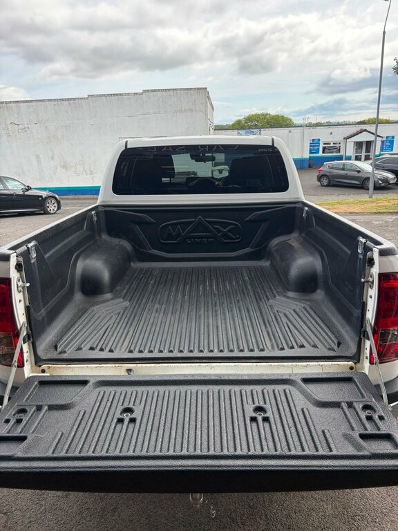 Toyota HILUX Active 2.4 D-4d Dcab Grey #32