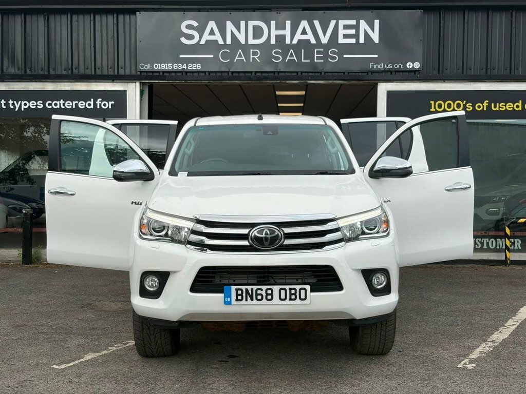 Toyota HILUX 2.4L Invincible White #4