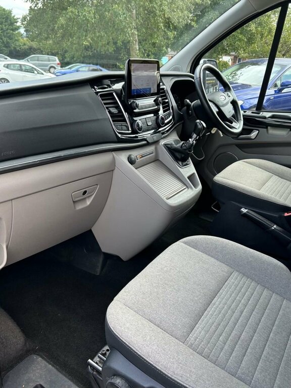 Ford Tourneo Custom Tourneo Custom 320 Ecoblue Silver #26