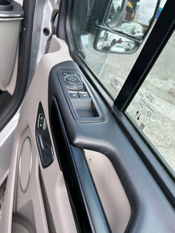 Ford Tourneo Custom Tourneo Custom 320 Ecoblue Silver #31