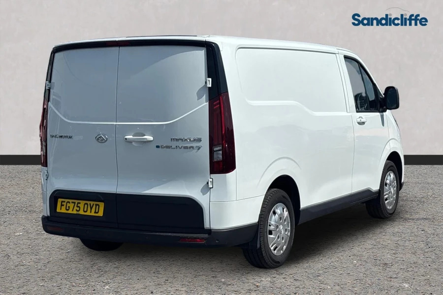 Maxus Deliver 7 Deliver 7 150Kw H1 Van 77Kwh White #4