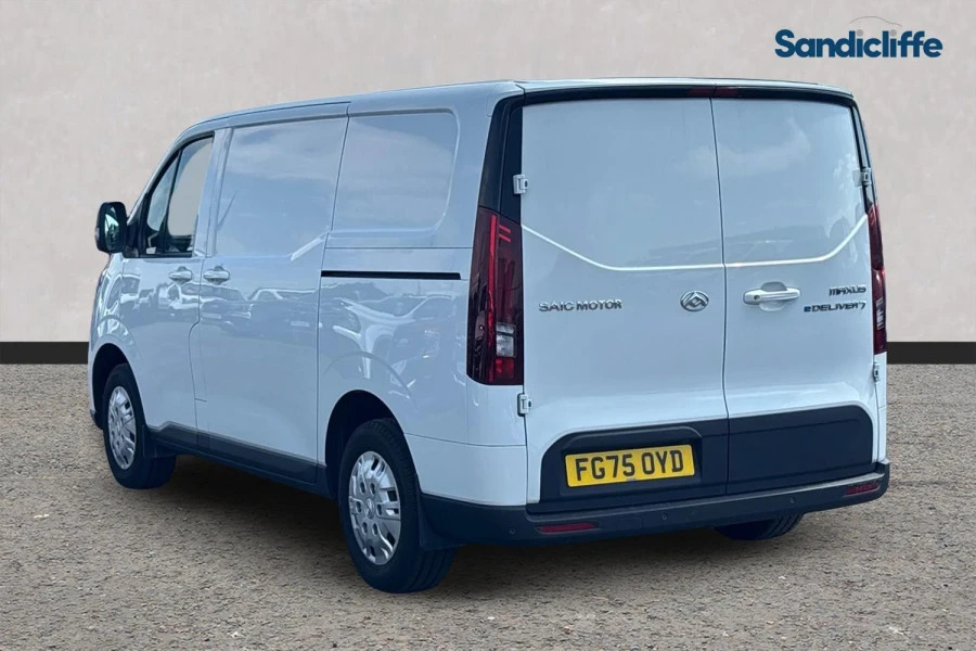 Maxus Deliver 7 Deliver 7 150Kw H1 Van 77Kwh White #6