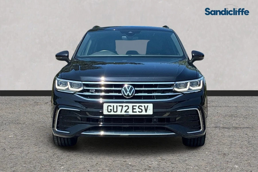 Volkswagen Tiguan Tiguan 1.5 Tsi 150 R-line Edition Dsg Estate GU72ESV Black #2