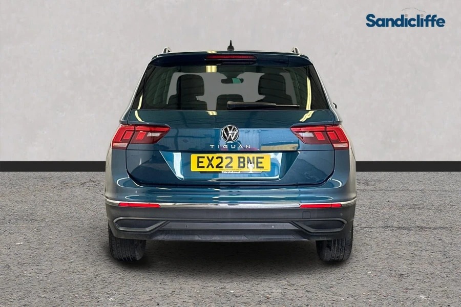 Volkswagen Tiguan Tiguan 1.5 Tsi 150 Active Dsg Estate EX22BNE Blue #5