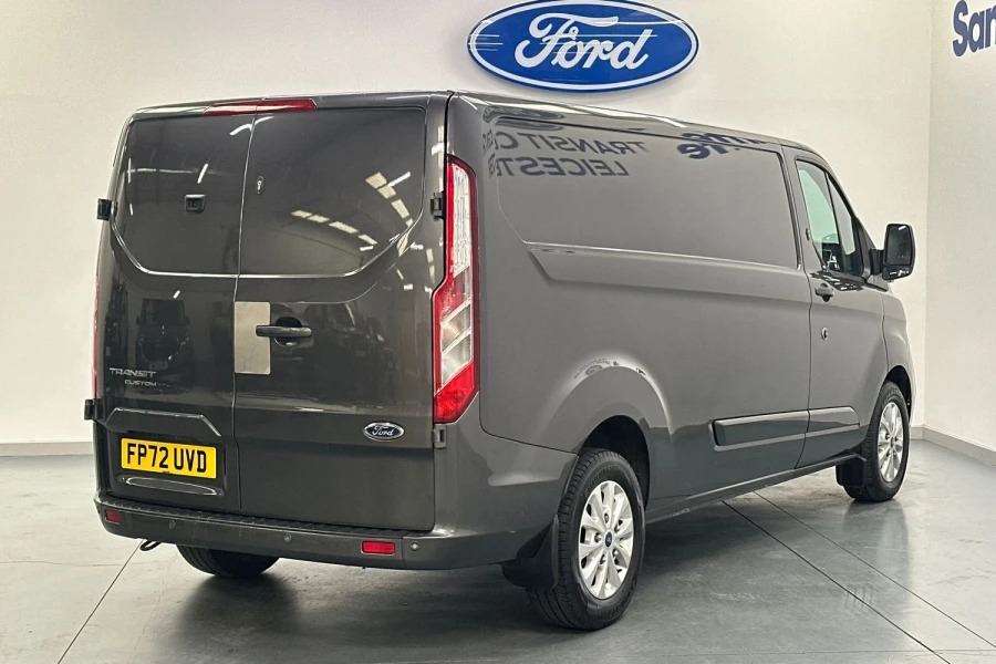 Ford Transit Custom Transit Custom 2.0 Tdci 130Ps Low Roof Limited Van FP72UVD #4