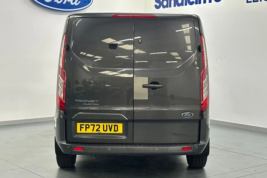 Ford Transit Custom Transit Custom 2.0 Tdci 130Ps Low Roof Limited Van FP72UVD #5