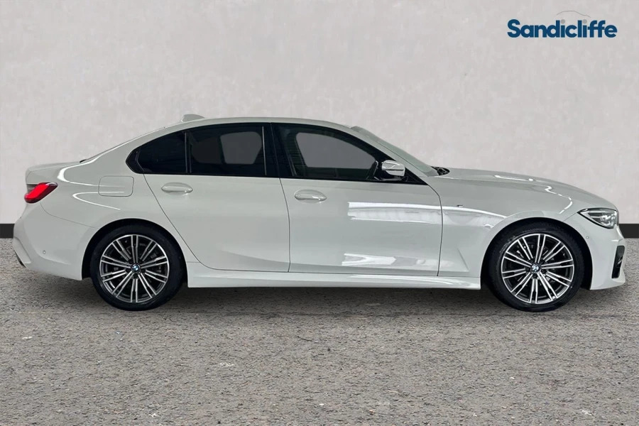 BMW 3 Series 3 Series 320I M Sport Step Saloon EA71VSE White #3