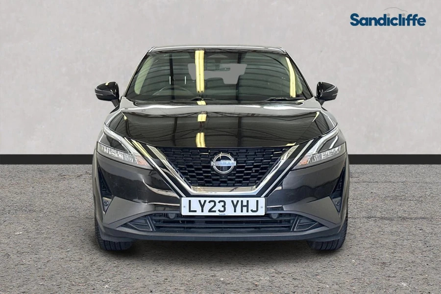 Nissan Qashqai Qashqai 1.3 Dig-t Mh 158 N-connecta Xtronic Ha LY23YHJ Black #2