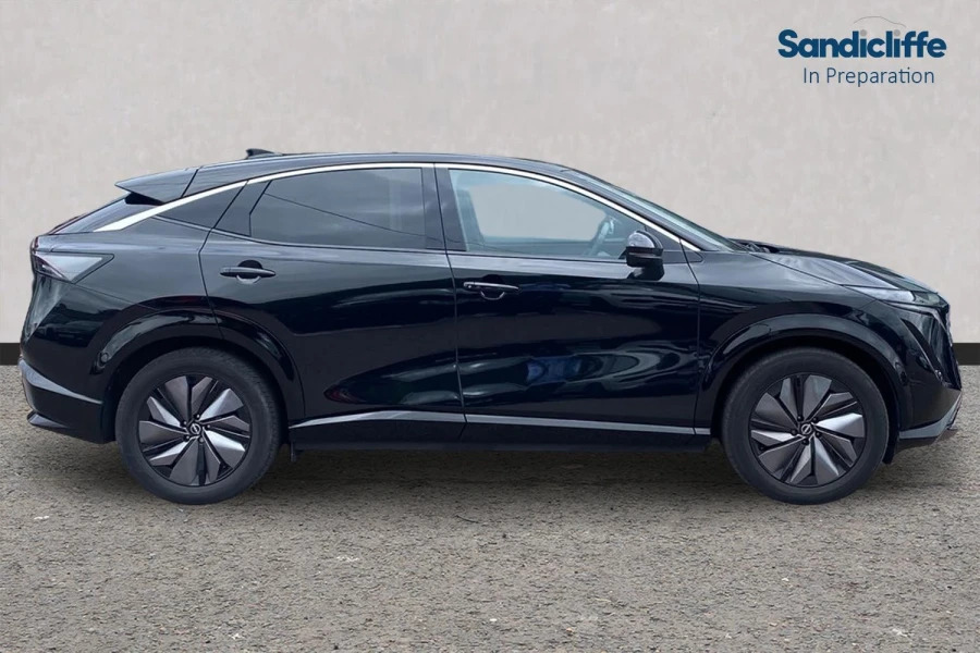 Nissan Ariya Ariya 178Kw Advance 87Kwh 22Kwch Hatchbac DV24XWY Black #2