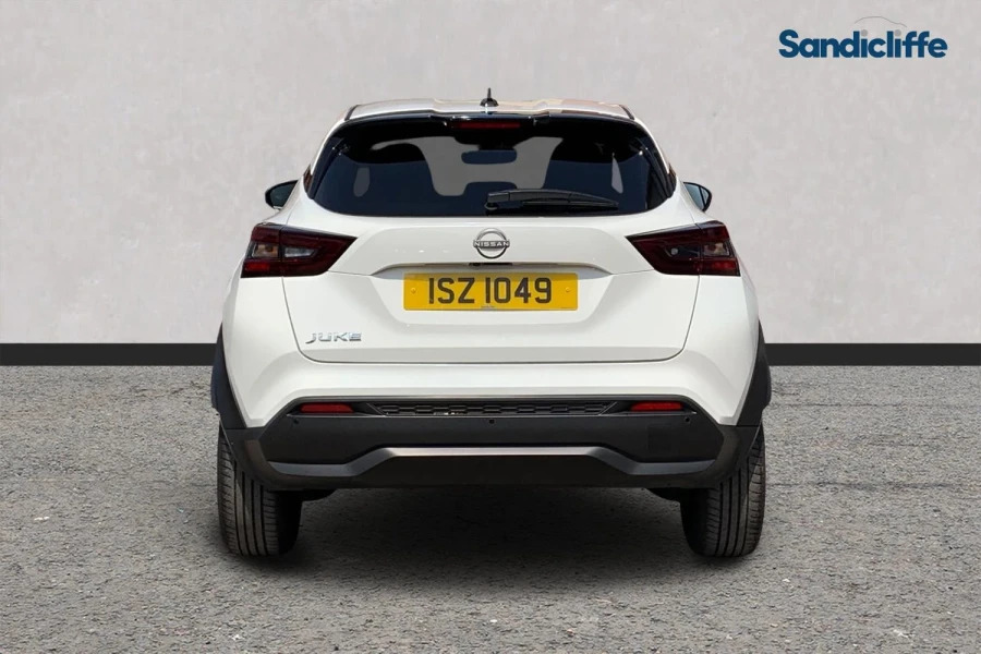 Nissan Juke Juke 1.0 Dig-t N-connecta Hatchback ISZ1049 White #5