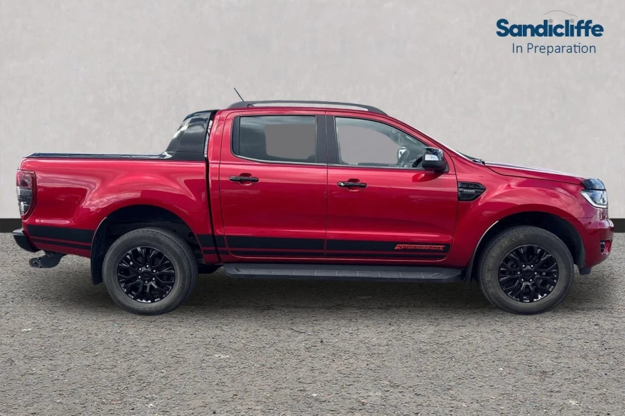 Ford Ranger Ranger Pick Up Double Cab Wildtrak 2.0 Tdci 213 Au WM22DWJ Red #2