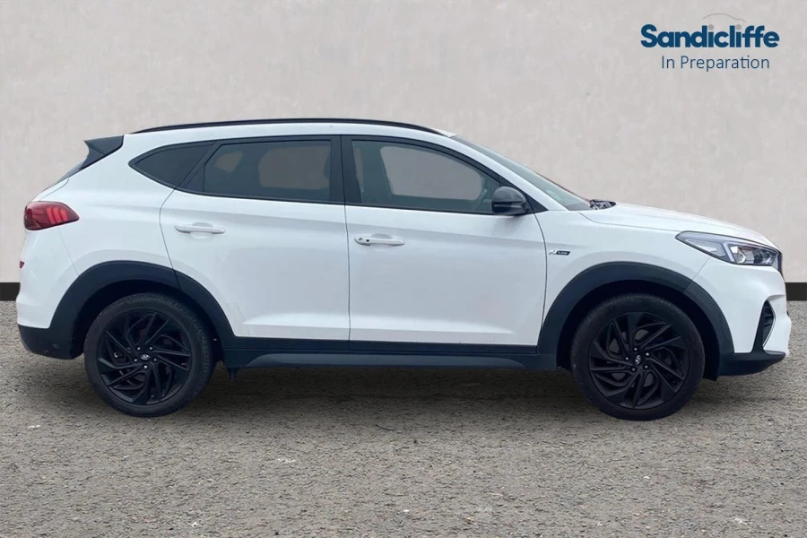 Hyundai Tucson Tucson 1.6 Tgdi 177 N Line 2Wd Dct Estate FD70UVX White #2