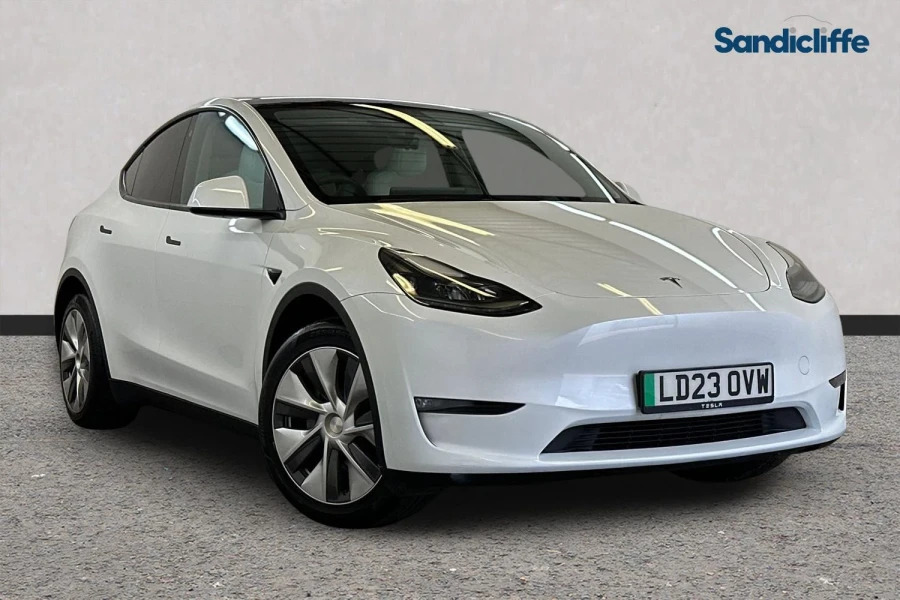 Tesla Model Y Model Y Long Range Awd Hatchback White
