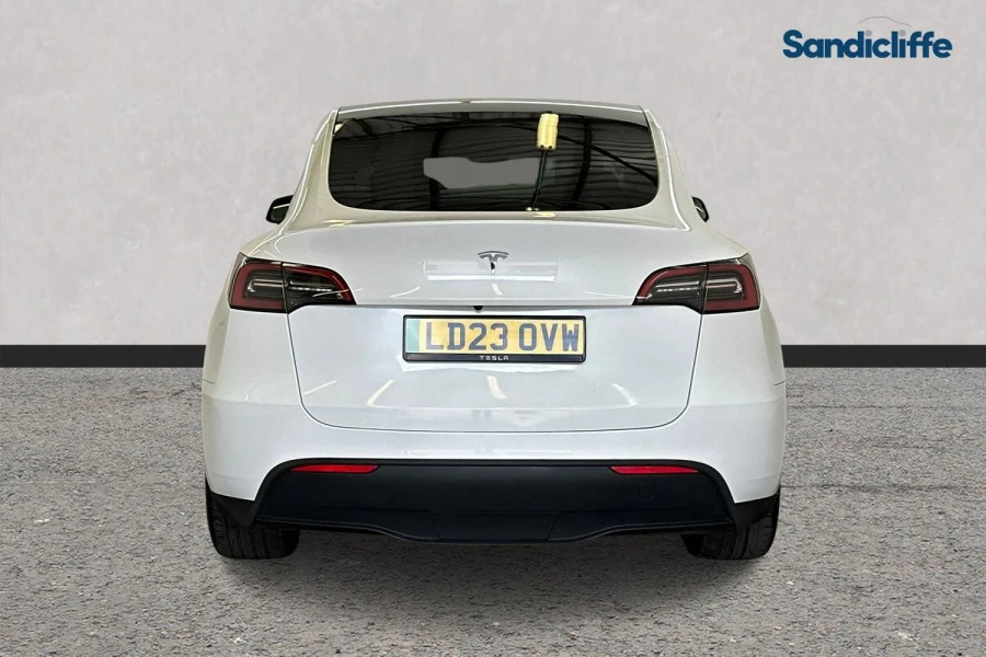 Tesla Model Y Model Y Long Range Awd Hatchback LD23OVW White #5