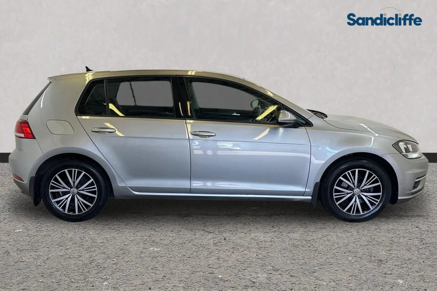 Volkswagen Golf Golf 1.0 Tsi 110 Se Nav Hatchback PK67XOC Silver #3