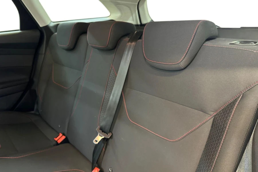 Ford Focus 1.0 Ecoboost 125 Zetec Ys16pof Red #13