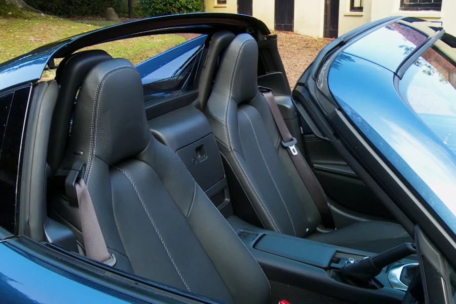 Mazda MX-5 Mx-5 1.5 132 Exclusive-line Convertible Black #2