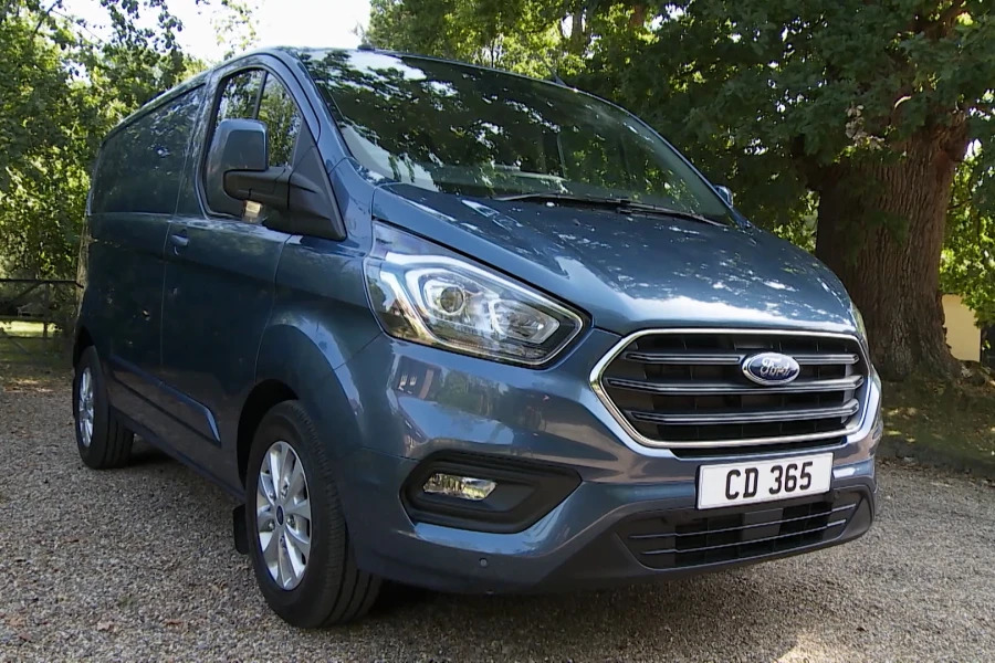 Ford Transit Custom Transit Custom 2.0 Tdci 130Ps Low Roof Limited Van FP73UTM #2