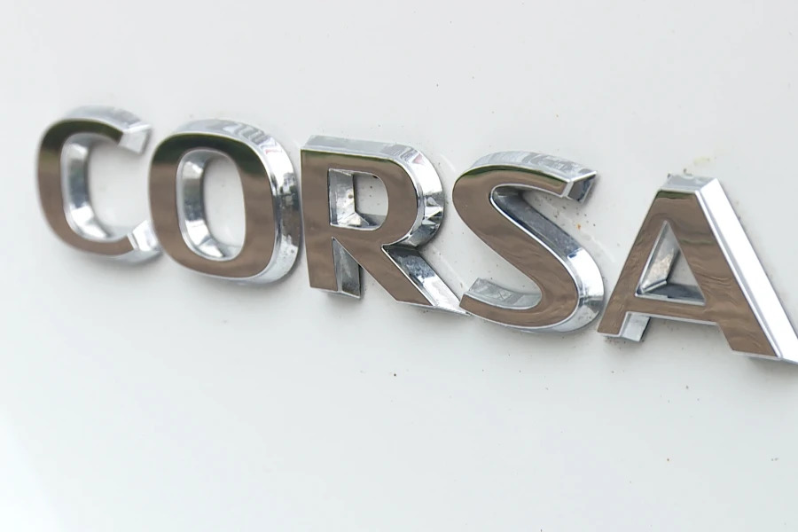 Vauxhall Corsa Corsa 1.2 Turbo Sri Premium Hatchback Red #3
