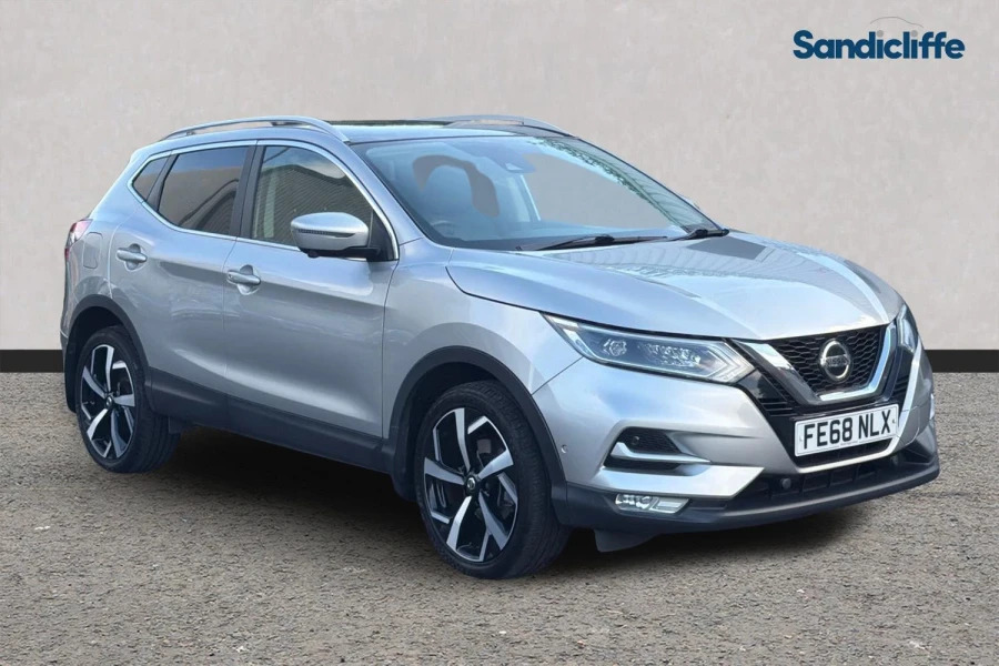 Nissan Qashqai Qashqai 1.2 Dig-t Tekna Hatchback Silver