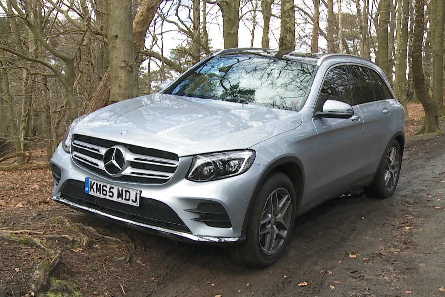 Mercedes-Benz GLC Class Glc Glc 220D 4Matic Amg Line Premium 9G-tronic WF66WGJ Red #4