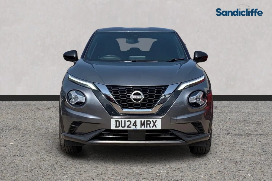 Nissan Juke Juke 1.0 Dig-t 114 N-connecta Hatchback DU24MRX Grey #2